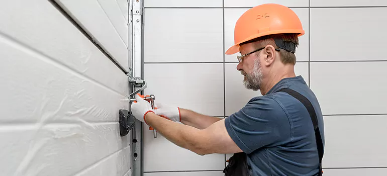 Commercial Garage Door Repair in Fort Myers, FL