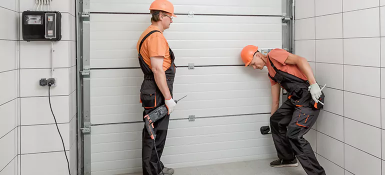 Secure Garage Door Repair in Fort Myers, FL